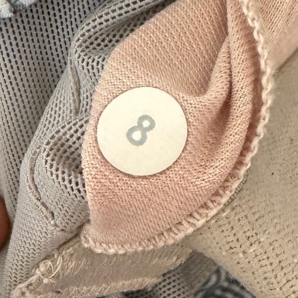 Lululemon Power Y Tank *Luon, Tonka Stripe Heathered Slate White, Size 8 - Picture 10 of 10